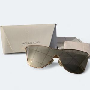 Michael Kors Larissa Butterfly Sunglasses Rose Gold